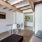 Acqua - By Myhomeincomo Moltrasio