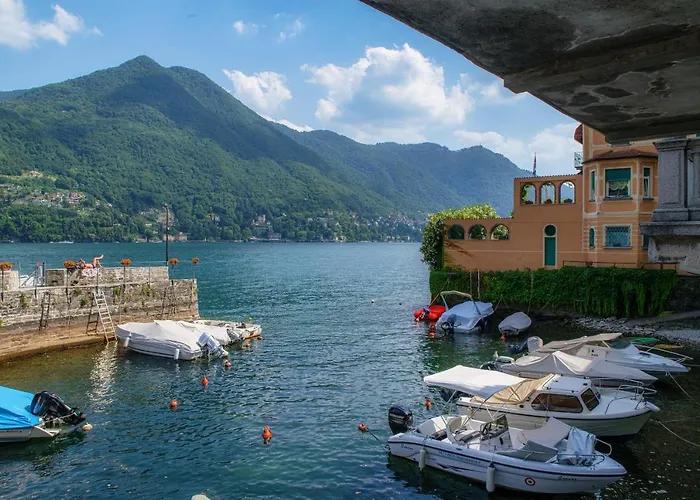 Acqua - By Myhomeincomo Lejlighed