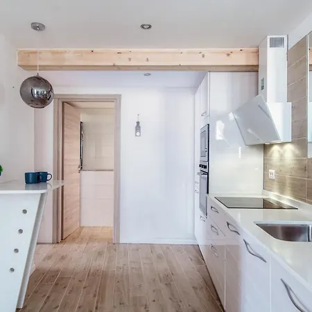 Apartment Acqua - By Myhomeincomo Moltrasio