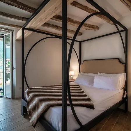 Apartment Acqua - By Myhomeincomo