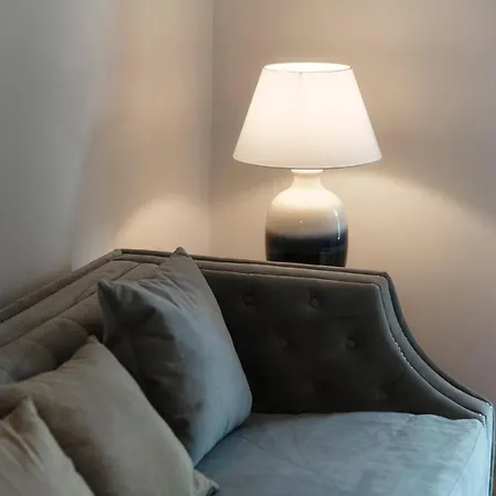 Apartment Acqua - By Myhomeincomo Moltrasio